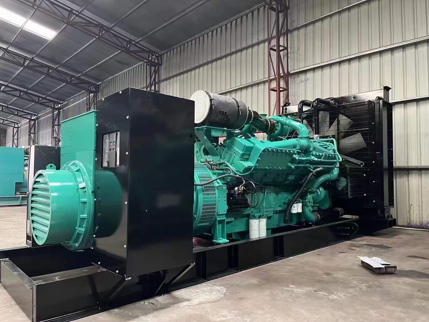 平阳如何降低 800kW 柴油发电机输出电流的波动？