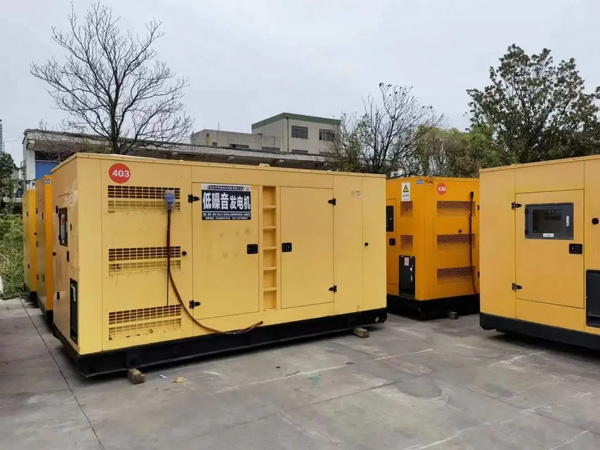 平阳干式空气滤清器和湿式空气滤清器有什么区别？