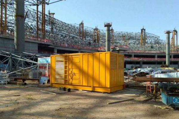平阳发电机出租如何判断空气滤清器是否需要更换？