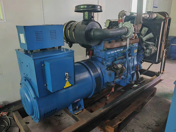 平阳100kW柴油发电机组使用多级机油有哪些优缺点？