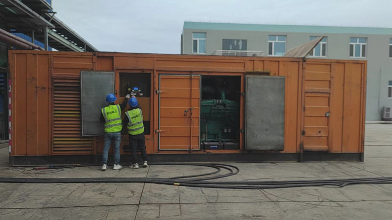 平阳如何检查柴油发电机组的机油油位？